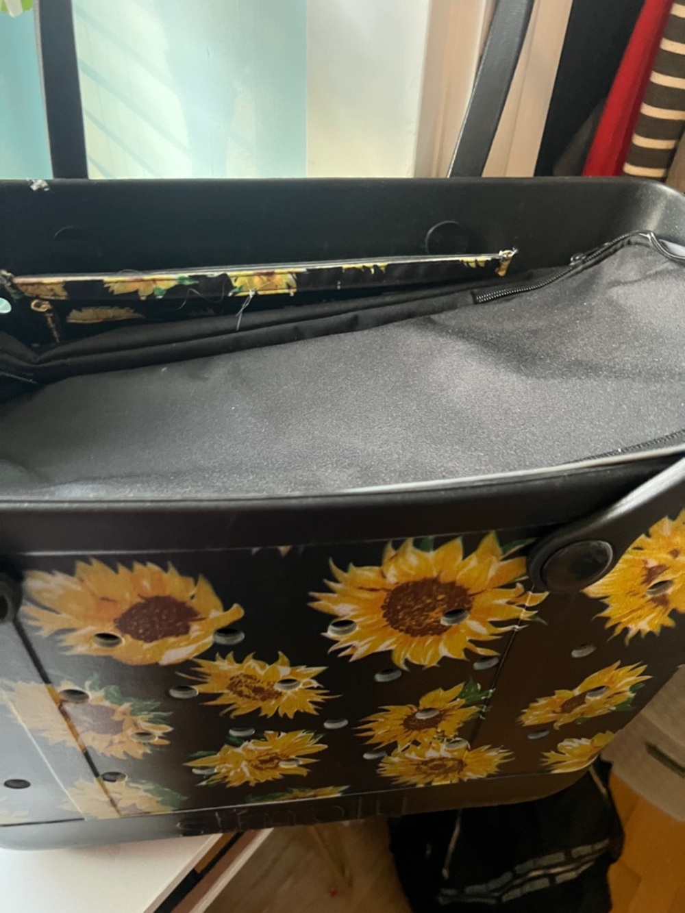 Simply Southern Black Tote with Sunflower Print - Picture 3 of 4